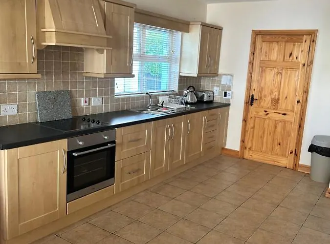 Dunalinn, Semesterbostad